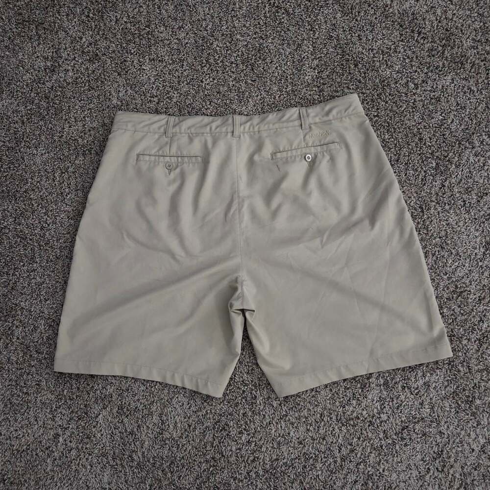 Reebok Golf Khaki Chino Shorts Size 44